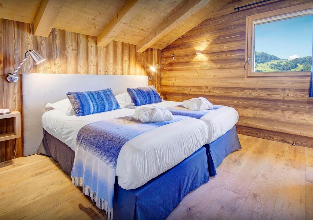 Une chambre sous les toits, deux lits jumeaux